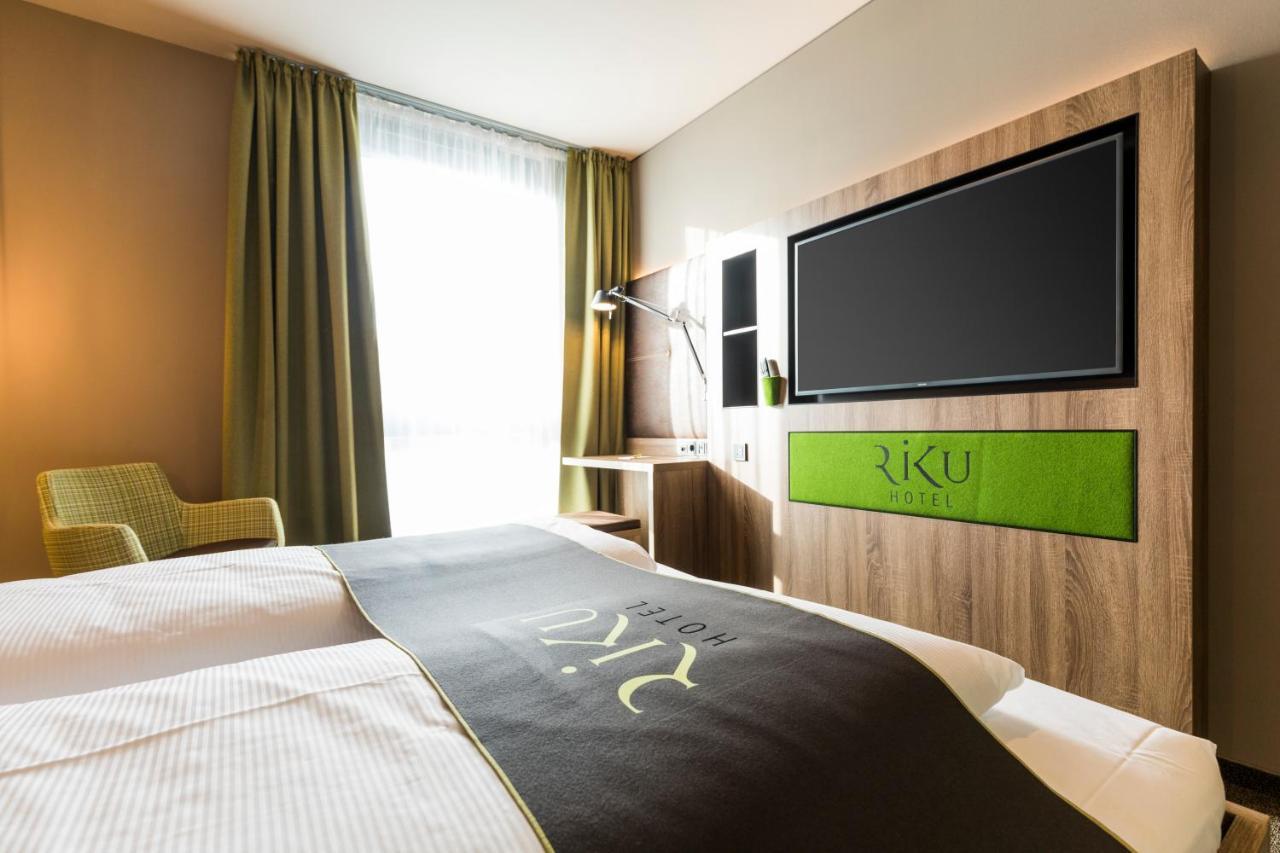 Riku Hotel Pfullendorf Bagian luar foto