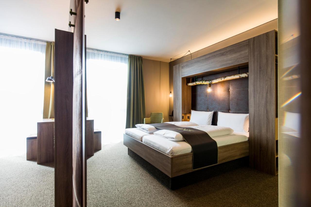 Riku Hotel Pfullendorf Bagian luar foto
