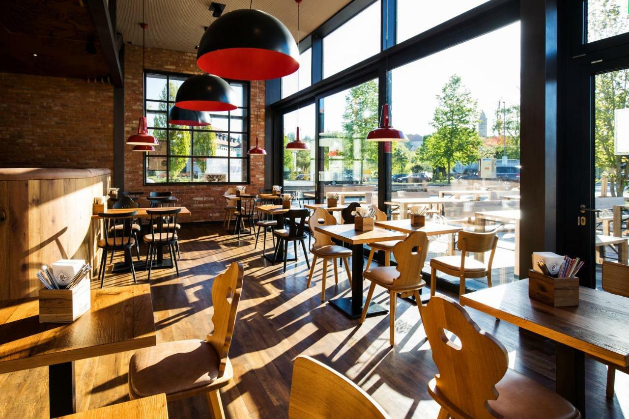 Riku Hotel Pfullendorf Bagian luar foto